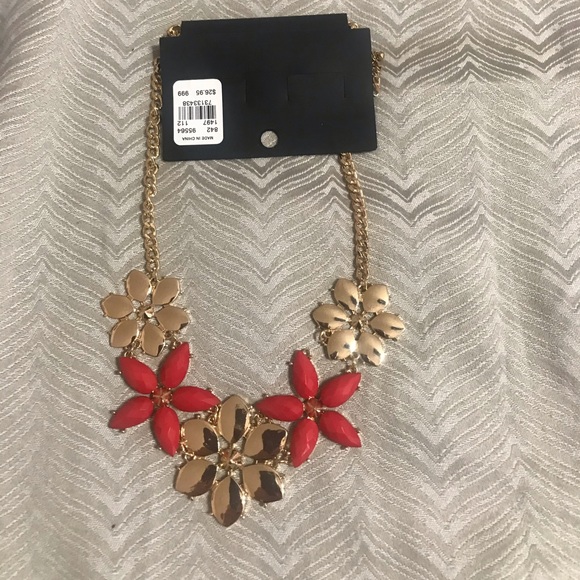 NWT 3/$15 NY&Co Necklace Gold with orange - Picture 1 of 2